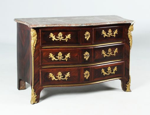 Antique chest of drawers, ormolu fittings, France, Regence, 18th cent. - France
Kingwood
early 18th century