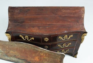 Louis XV chest of drawers