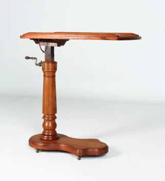 Table de lecture antique