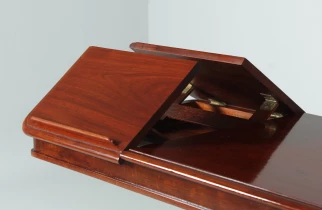 Tavolo da lettura antico