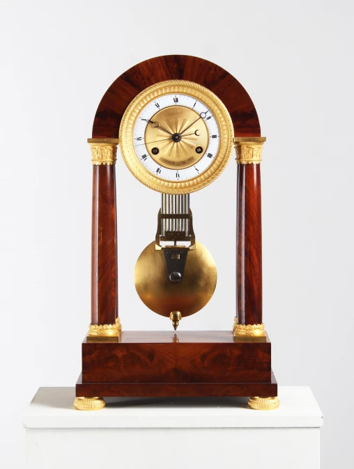 Antique precision clock, regulator, mahogany, France around 1825 - Paris
Mahogany, bronze, enamel
around 1825