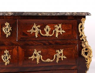 Louis XV chest of drawers