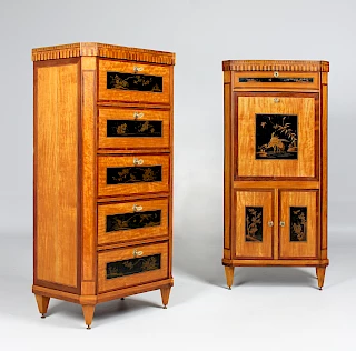 <p>The Netherlands<br />
Satinwood and others, lacquered panels<br />
around 1890</p>