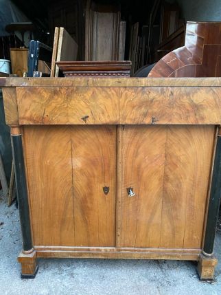 Commode non restaurée