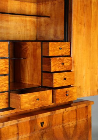 Segretario Biedermeier