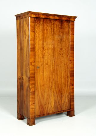 Armadio Biedermeier