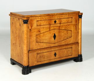Birch chest of drawers