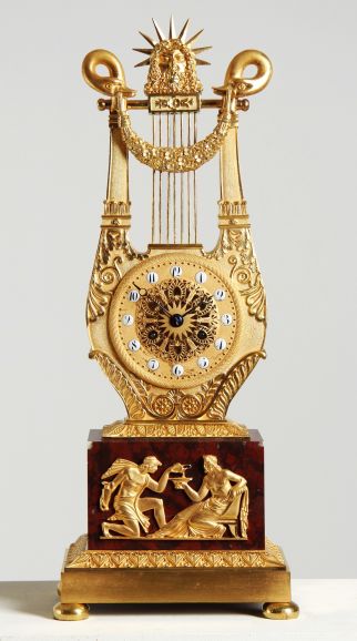 La pendule française en bronze