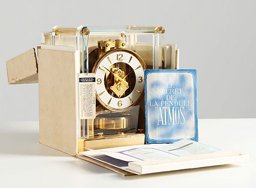 Jaeger LeCoultre, Atmos Uhr, Fullset, Baujahr 1959 - Schweiz
Messing, Glas, Plexiglas
Baujahr 1959