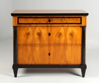 Cassettiera Biedermeier in ciliegio