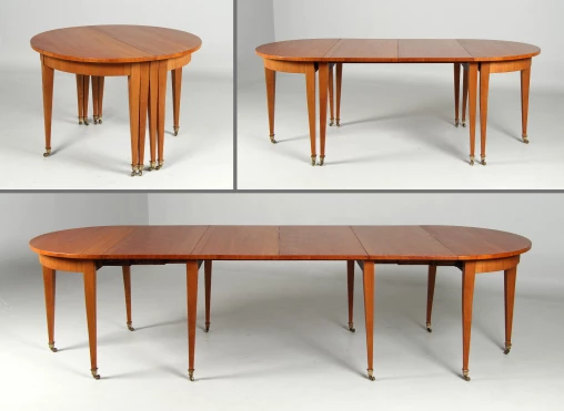 Antique extendable dining table, Demilune, cherry wood, around 1910 - France
Cherry tree
around 1910