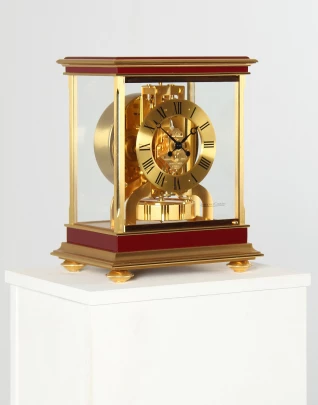 Switzerland
Gold-plated and lacquered brass
Year of manufacture 1980