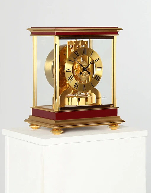 Atmos watch, Royale, Jaeger LeCoultre, year of manufacture 1980 - Switzerland
Gold-plated and lacquered brass
Year of manufacture 1980