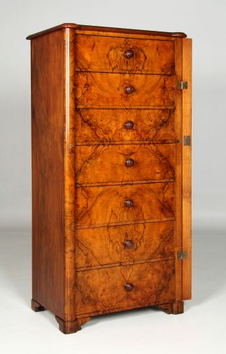 Chiffonier