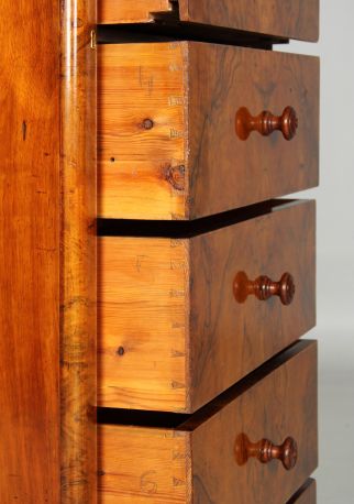 Drawer chest 19th century