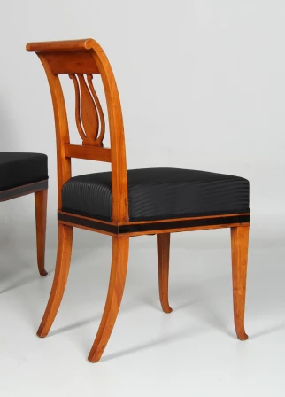 Six identical Biedermeier chairs