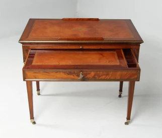 Bureau antique