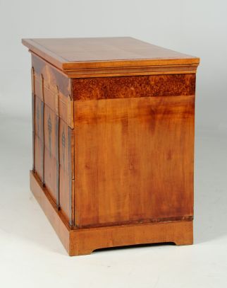 Chest of drawers 19th century