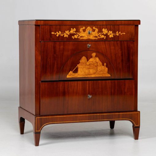 Commode antique, Biedermeier vers 1820, en acajou avec marqueterie - Danemark
Acajou, érable
Bourgeois Empire vers 1820
