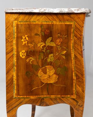Commode en marqueterie