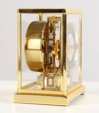 Atmos Präzisionsuhr