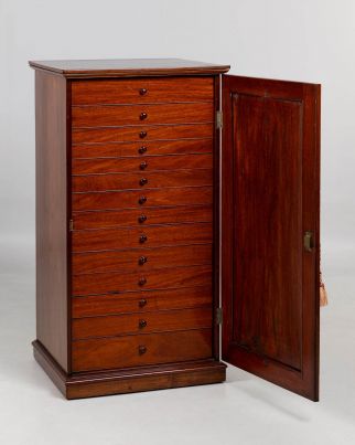 Armoire pour collectionneurs