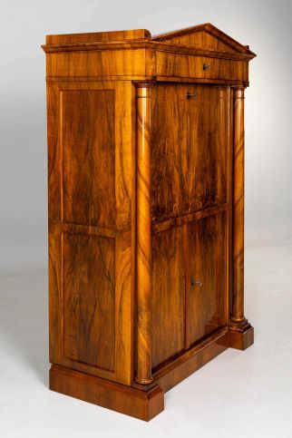 Secrétaire avec colonnes