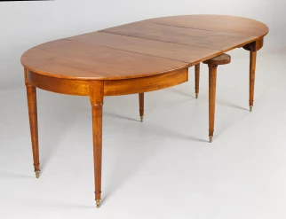Tavolo Biedermeier in ciliegio