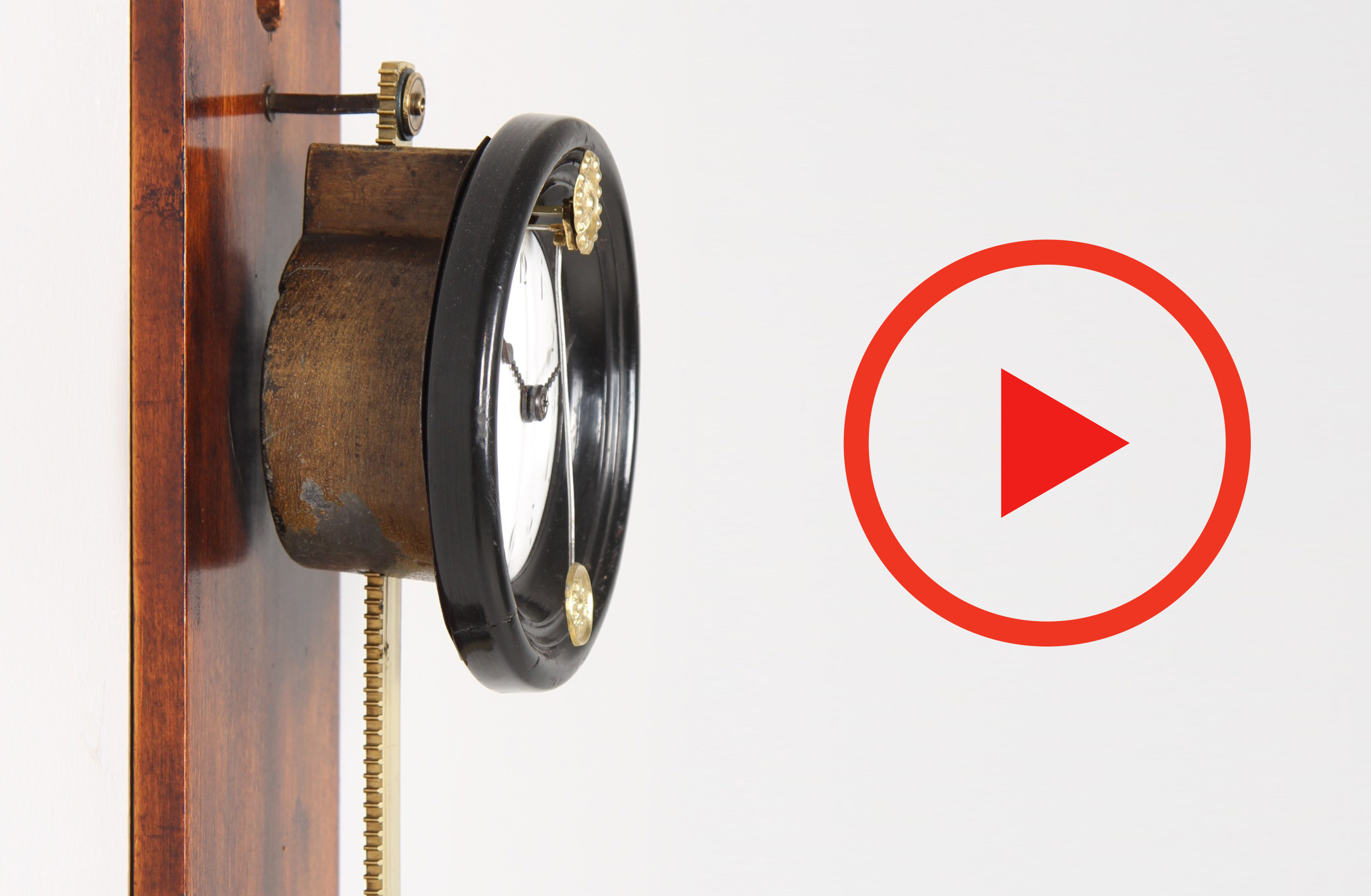 Rare antique saw clock with gravity-driven movement from 1829