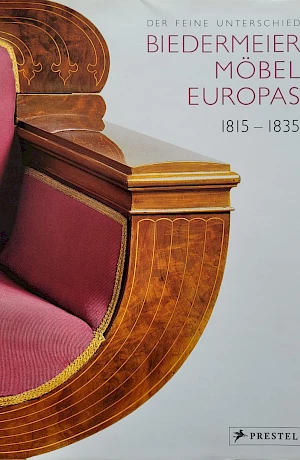 Questo volume di Heidrun Zinnkann, riccamente illustrato, fa luce sulle differenze e le somiglianze stilistiche dei mobili Biedermeier in Germania, Austria, Ungheria, Danimarca e Scandinavia nel periodo 1815-1835.