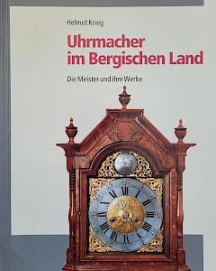 Interessante libro sul tema della "Bergische grandfather clock" del XVIII e XIX secolo.