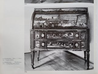 Sekretär mit Einlegearbeiten