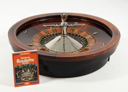 Antique roulette wheel, Bad Wiessee casino, early 20th century - England
Rosewood and others
early 20th century