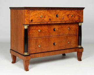 Meubles Biedermeier