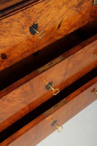 Meubles Biedermeier originaux