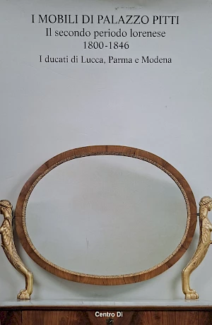 Ce volume fait partie de la série en cinq volumes I Mobili di Palazzo Pitti, qui documente l