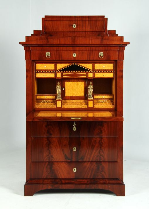 Ancien secrétaire Biedermeier, acajou, Berlin vers 1825 - Berlin
Acajou et autres
vers 1825