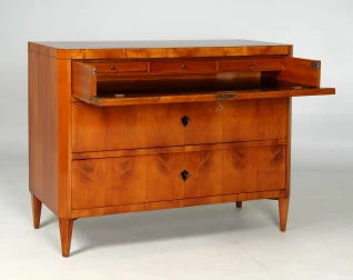 Baviera
Ciliegia
Biedermeier intorno al 1820