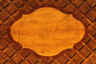 Ahorn graviert barock