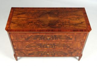 Commode néoclassique antique