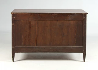 Paroi arrière à tasseaux