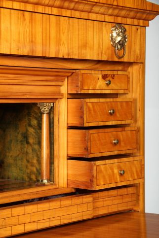Cerisier Biedermeier secrétaire avec compartiment secret