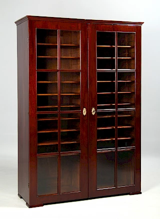 <p>Austria (?)<br />
Mahogany<br />
early 19th century</p>
