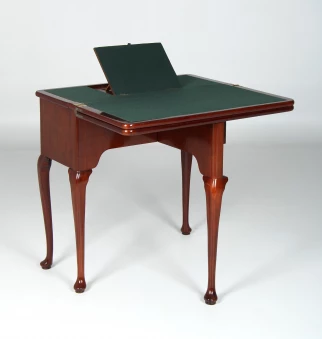 Antikes Verwandlungsmöbel, sog. Harlekin Tisch