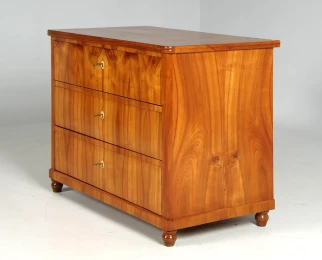 Small antique Biedermeier cherry chest of drawers