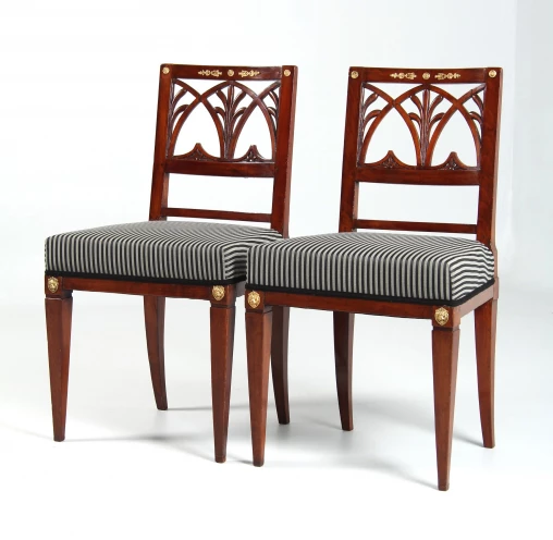 Zwei antike Stühle nach Friedrich Gottlob Hoffmann, Leipzig um 1800 - Sachsen
Mahagoni
um 1800