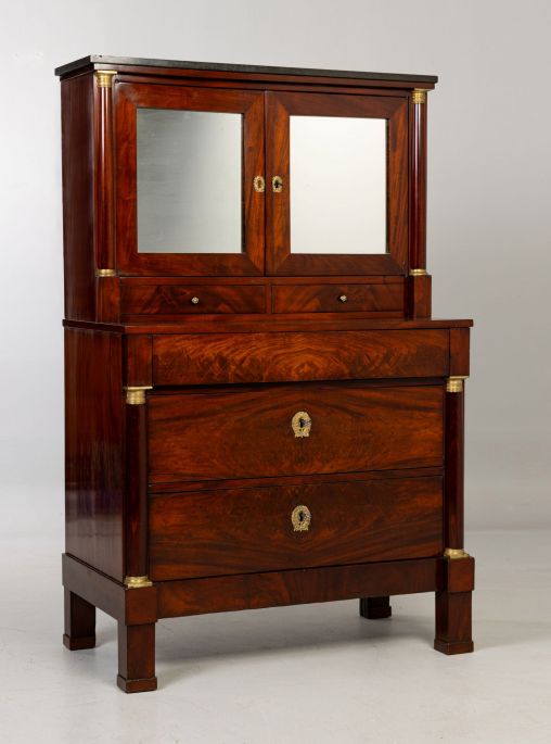 Antiker Sekretär, Spiegelkommode, Schminktisch, Empire, Mahagoni - Frankreich
Mahagoni
erste Hälfte 19. Jahrhundert