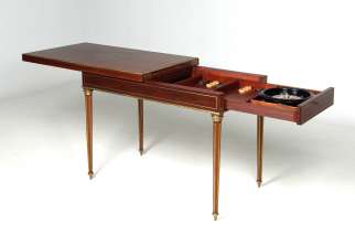 Ancienne table de jeu de roulette Louis XVI en acajou