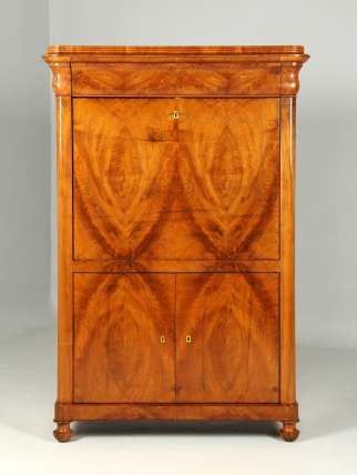 Biedermeier secretary desk in walnut, c. 1830