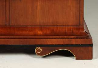 Secrétaire de style Biedermeier en acajou